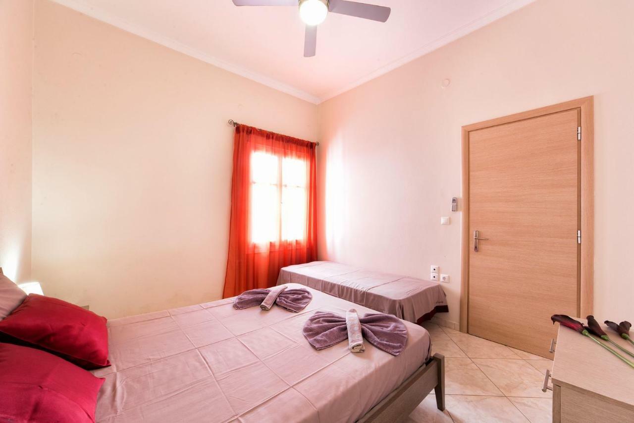 Town House For 6-16 With Ac Villa Parikia  Bagian luar foto